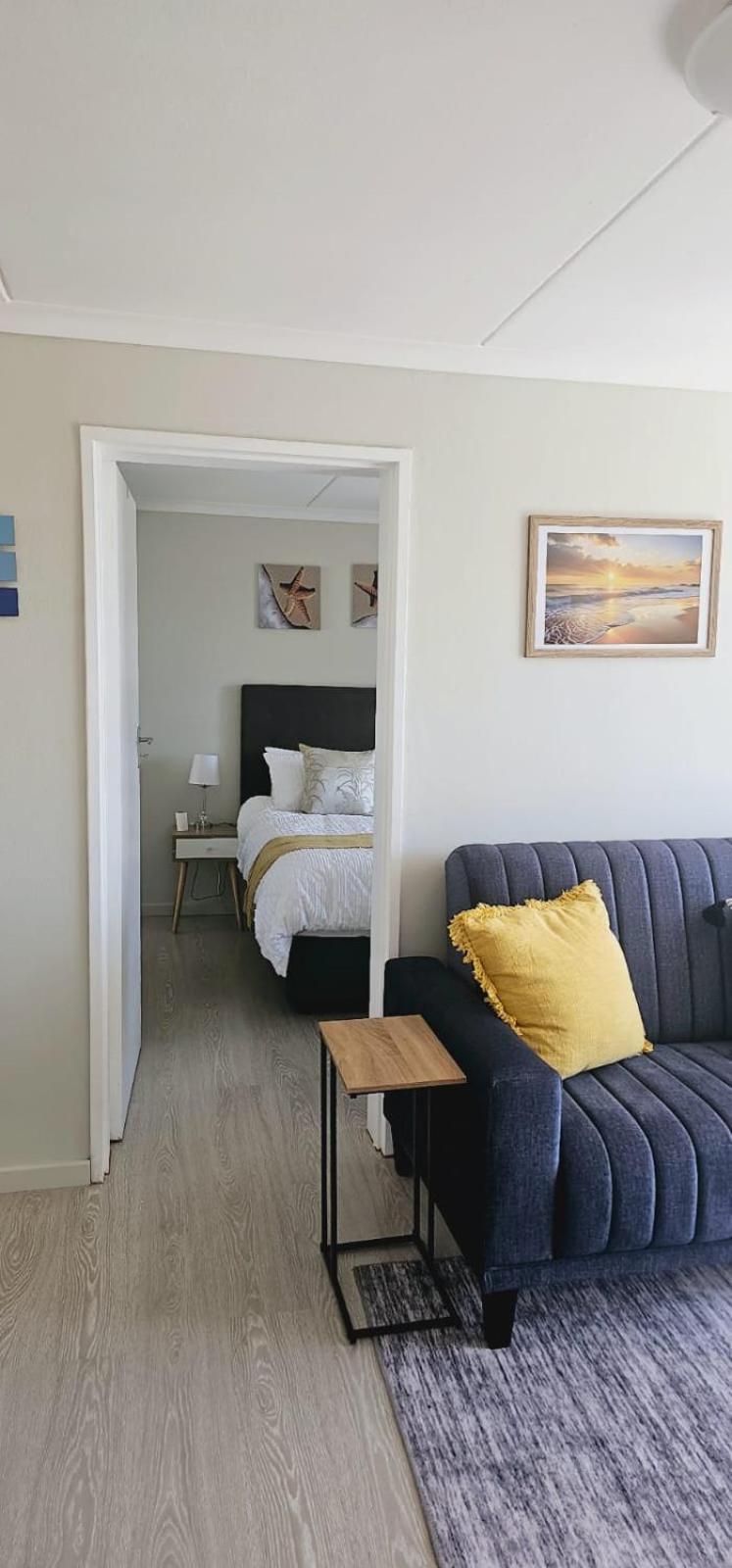 Apartment Breezy Sunny Cape Town